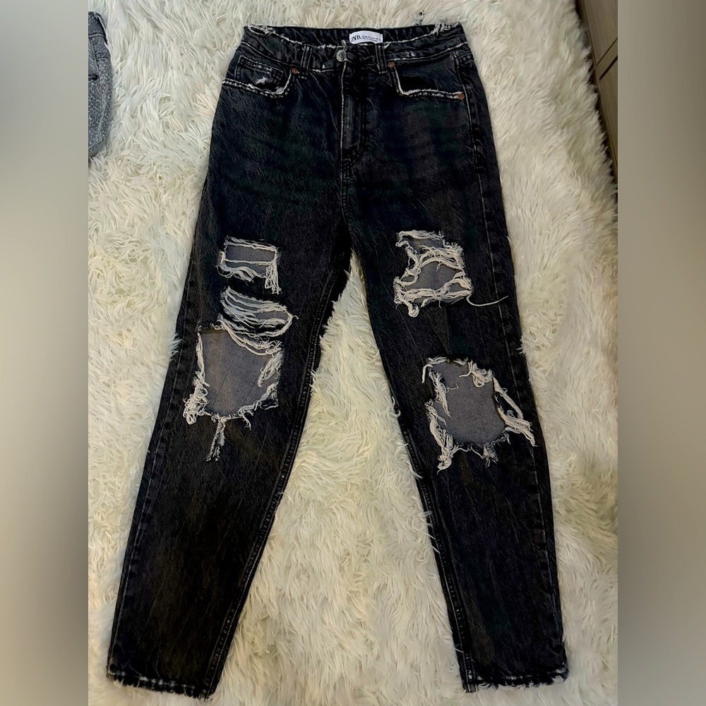 Zara Black straight leg jeans